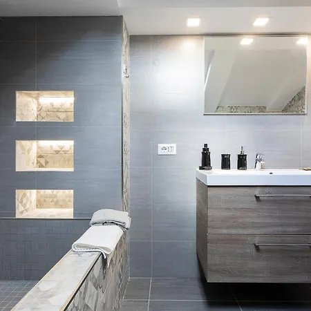 Apartment Elegant Statuario *